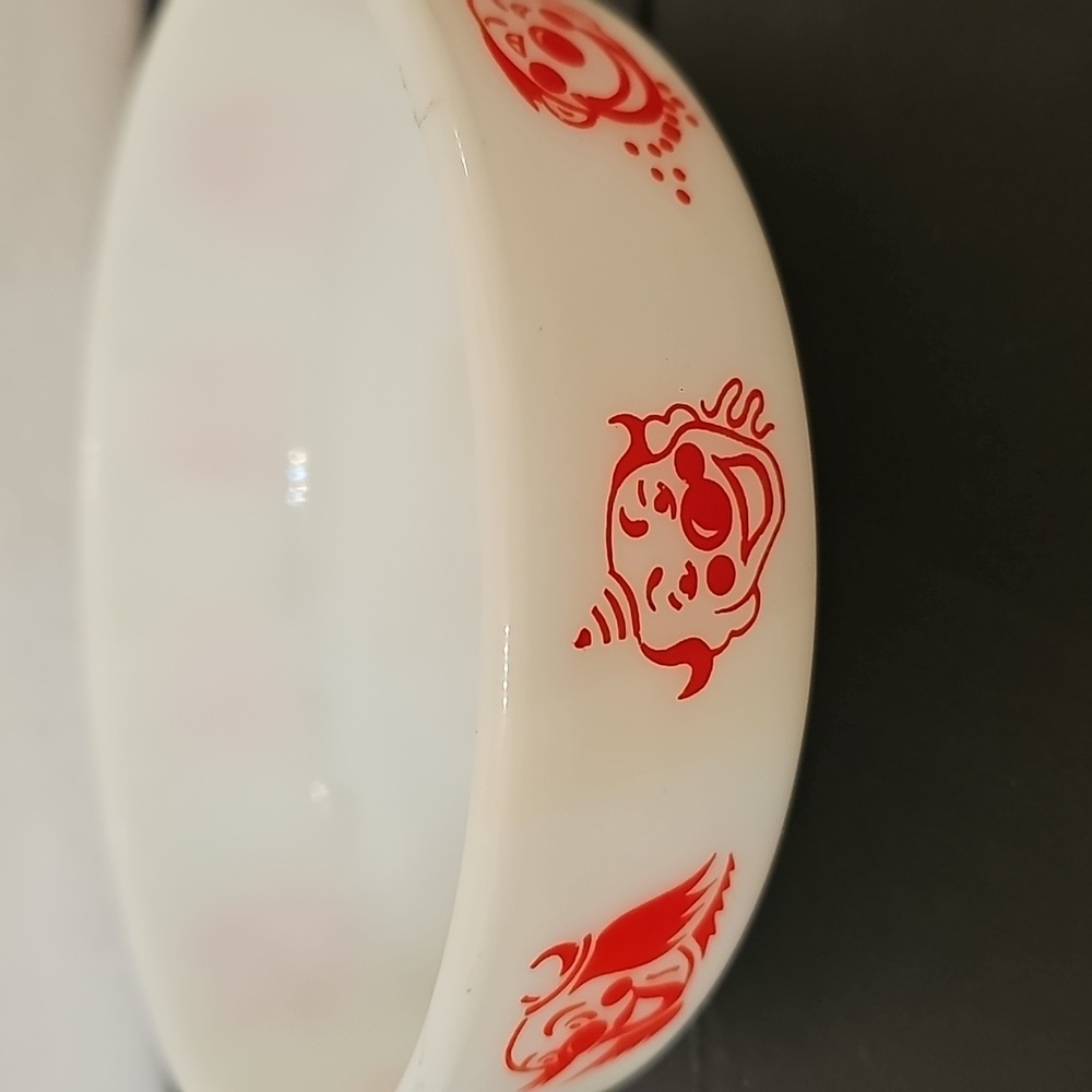 3 Piece Circus Themed Pyrex Set - Picture 5 of 12